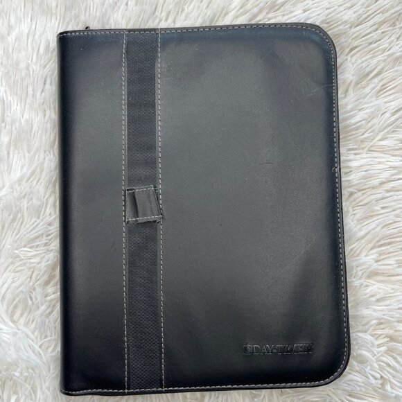 Day-Timer Calendar Planner Cover Black Full Zipper‎ Closure 7 Rings - Picture 1 of 6